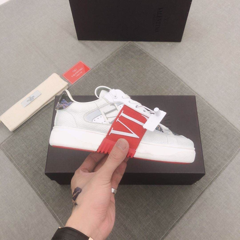 Valentino Sneakers